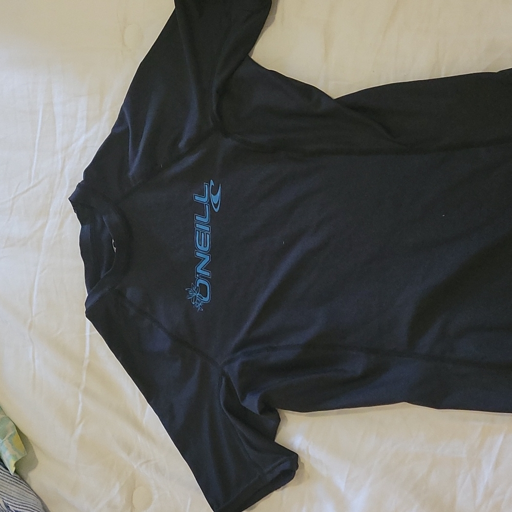 O'neill new rash guard